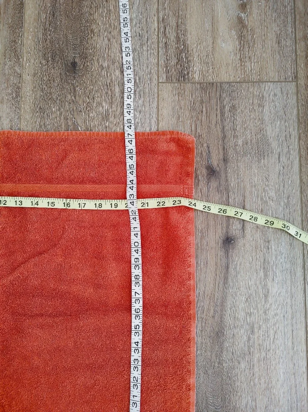 Vintage Royal Family By Cannon Orange 80s Bath Towel Cotton Made In USA
